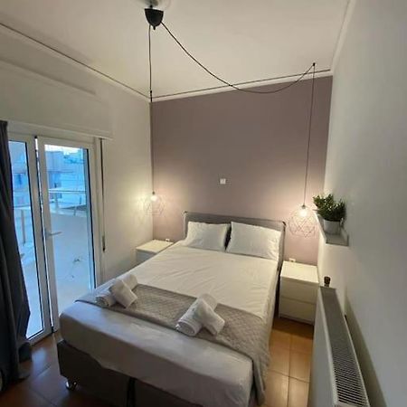 Pent House With Terrace Apartment Пирея Екстериор снимка