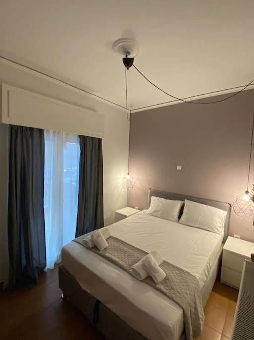 Pent House With Terrace Apartment Пирея Екстериор снимка