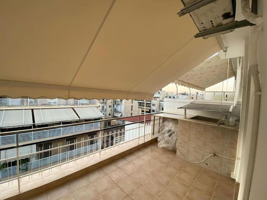 Pent House With Terrace Apartment Пирея Екстериор снимка